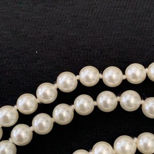 72 inch glass 8mm knotted pearls